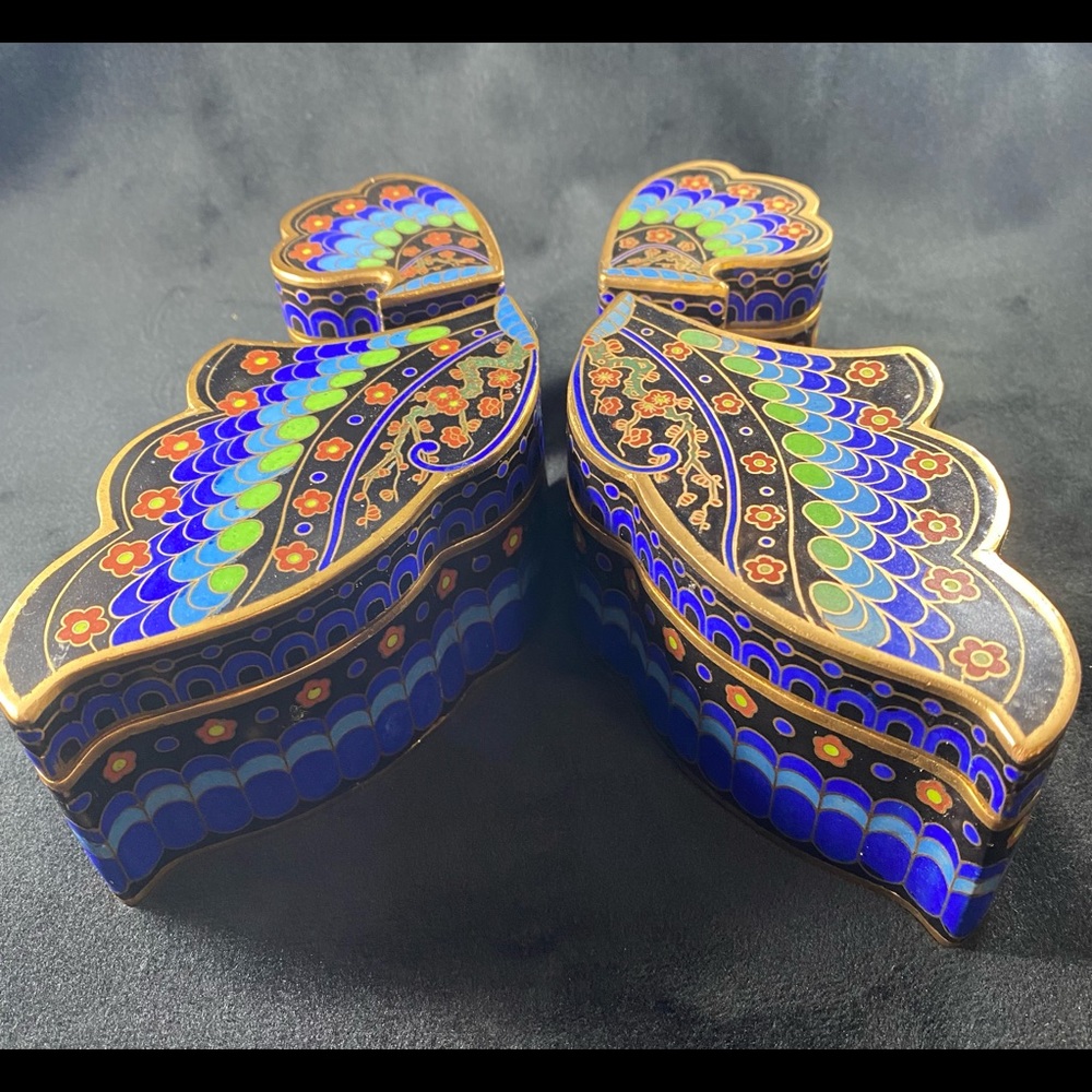 Vintage cloisonné butterfly puzzle box - Picture 3 of 7